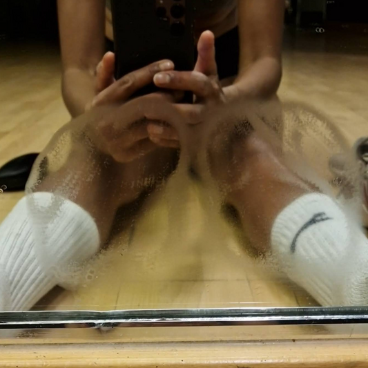 Sweat Stained Crew Socks | Sweaty Foot-Prints On A Mirror | Lifetime Feet Clip | Immediate Download